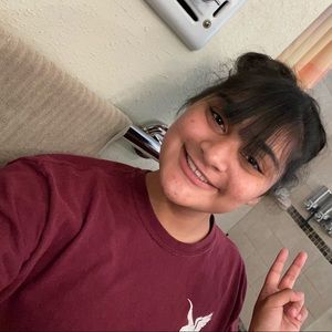 Meet your Posher, Cesilia